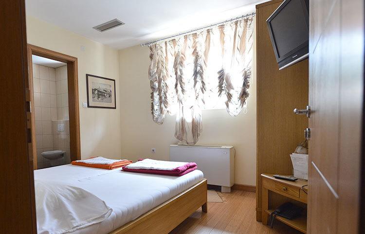Motel Kneginja Čačak Værelse billede