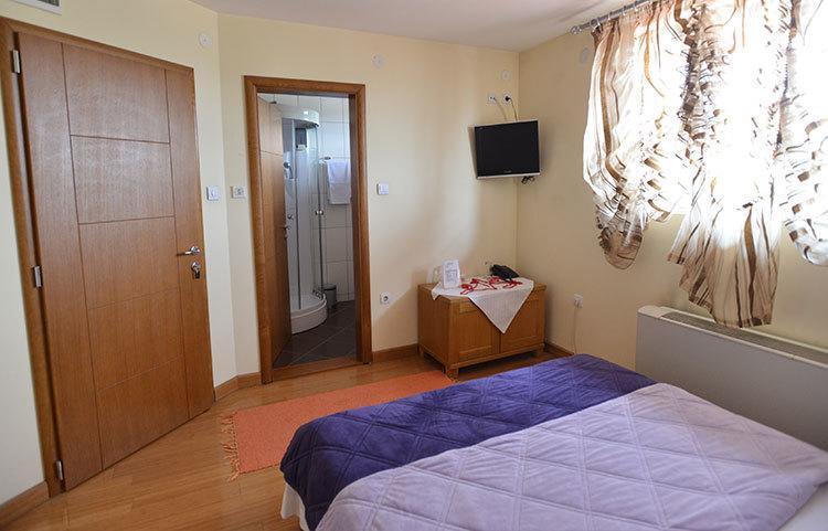 Motel Kneginja Čačak Værelse billede